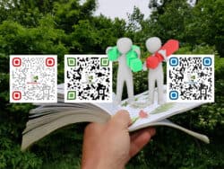 QR-Codes auf Wildkräuterbuch